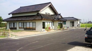 富山型デイ施設・地域立診療所（大空と大地のぽぴー村・ものがたり診療所）